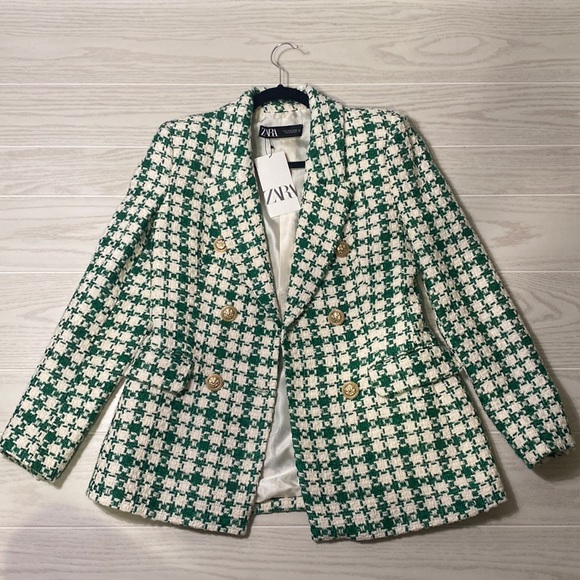 Zara Jackets & Blazers - Zara NWT green and white tweed houndstooth blazer